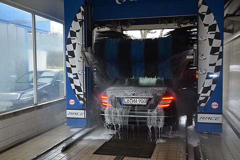 Waschcenter des Autohaus Issler - Autowaschtechnik in Weil am Rhein, 